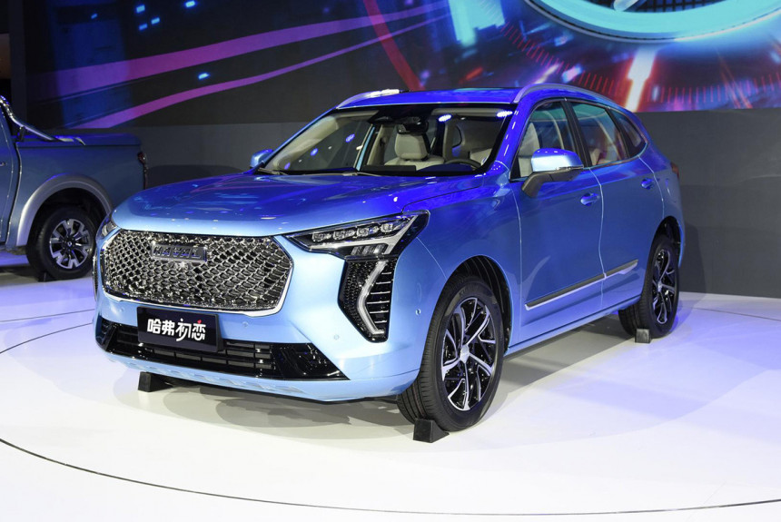 /img/cars/1637051202-exterior_haval_Jolion_2.jpg